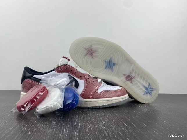 Cheap LUCY 'RED 1 JORDAN ROOM AIR TROPHY X OG LOW BLACK' FN0432-017 0812